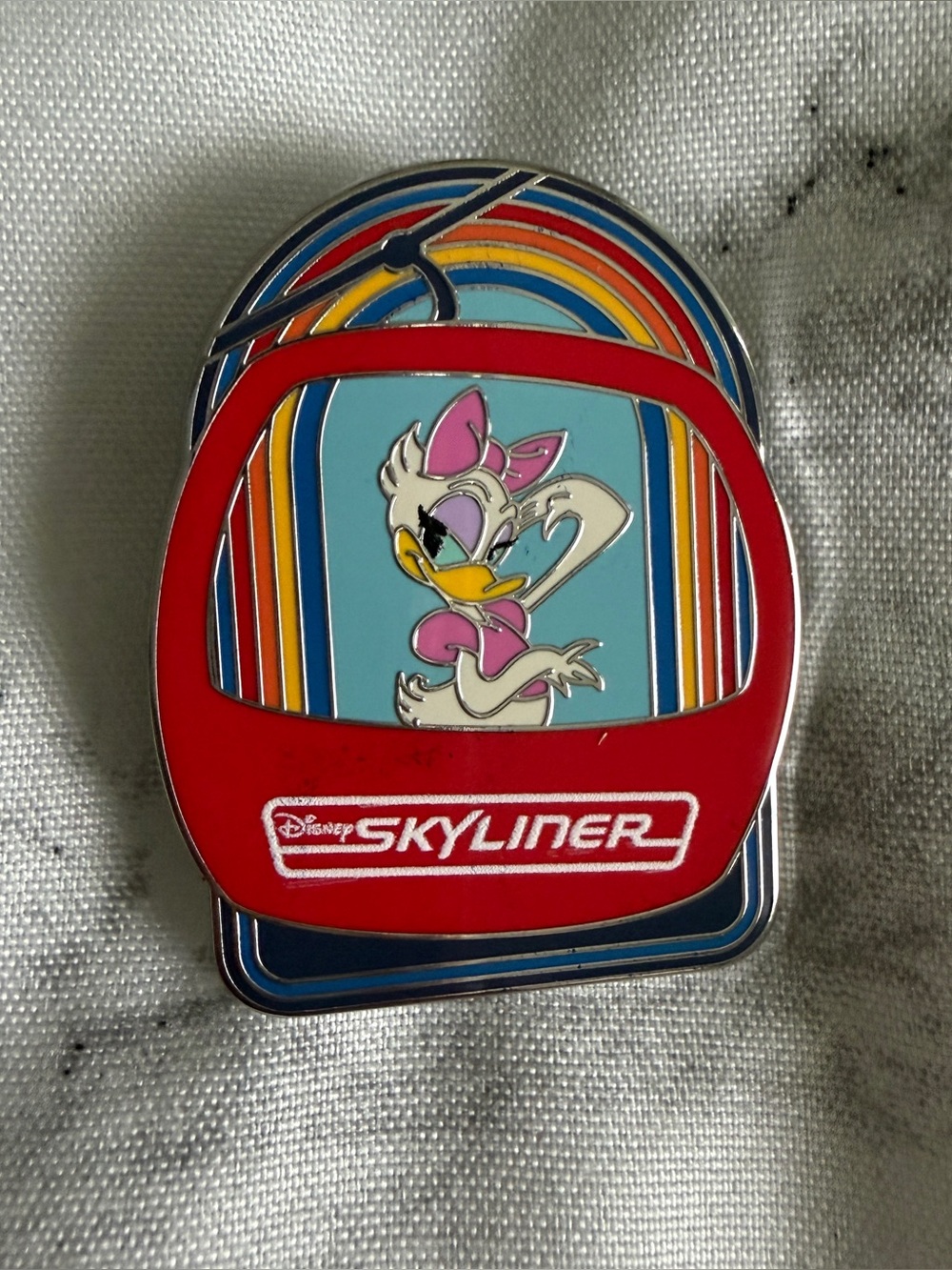 Disney | NWOT Daisy Skyliner Pin